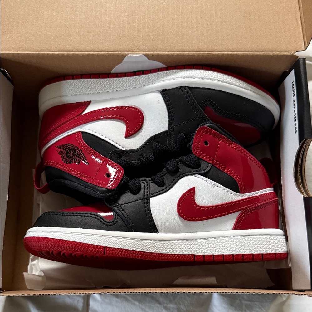 Jordan 1 Mid SE PS Sneakers